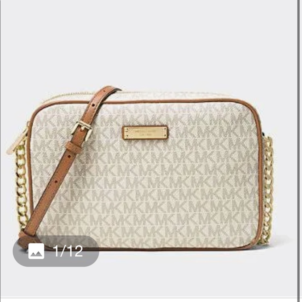 Michael Kors jet set Saffiano crossbody bag